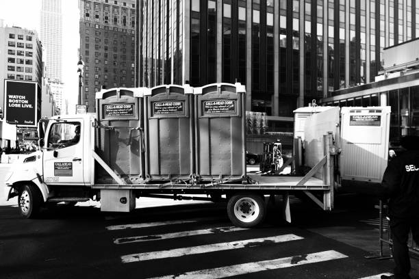 Best Handicap porta potty rental  in Hoffman Estates, IL
